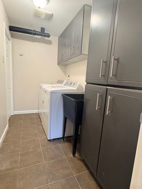 Photo - Newly Remodeled Beautiful and Spacious Shoreline Home