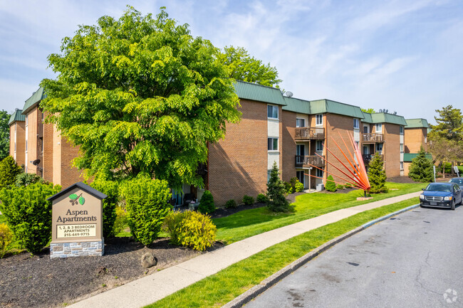 Primary Photo - Aspen Apartments