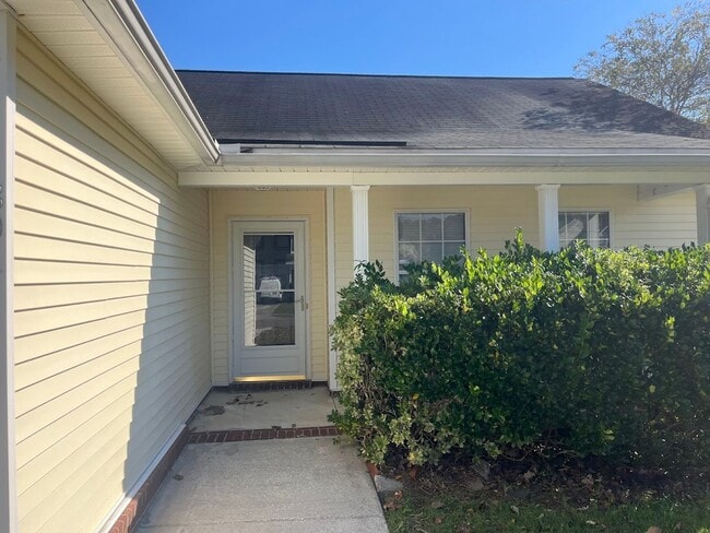 Photo - Available now. FULLY RENOVATED 3BR 2BA Hou...