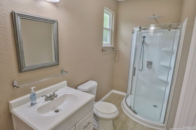Photo - 19230 FM1937