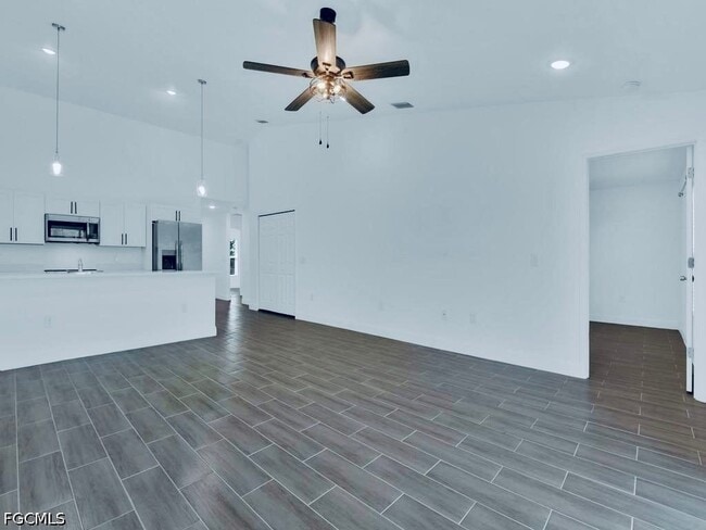 Photo - 849 Bedford Dr