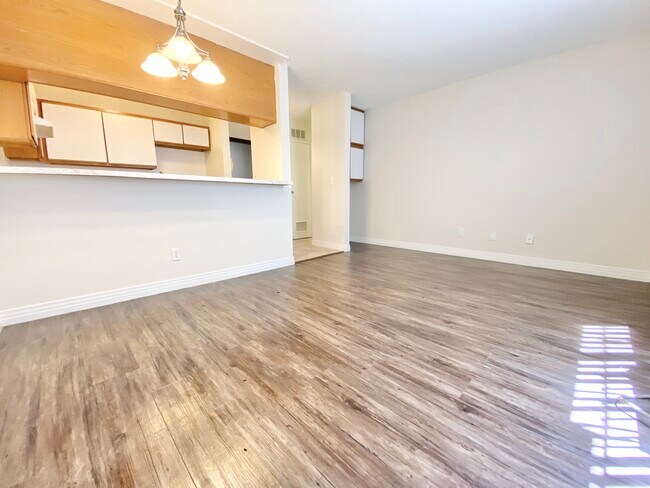 Photo - 415 S New Hampshire Ave Los Angeles CA 90020 Unidad 307