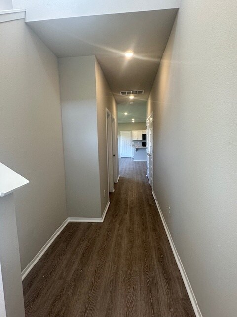 Photo - 3411 Adoration St