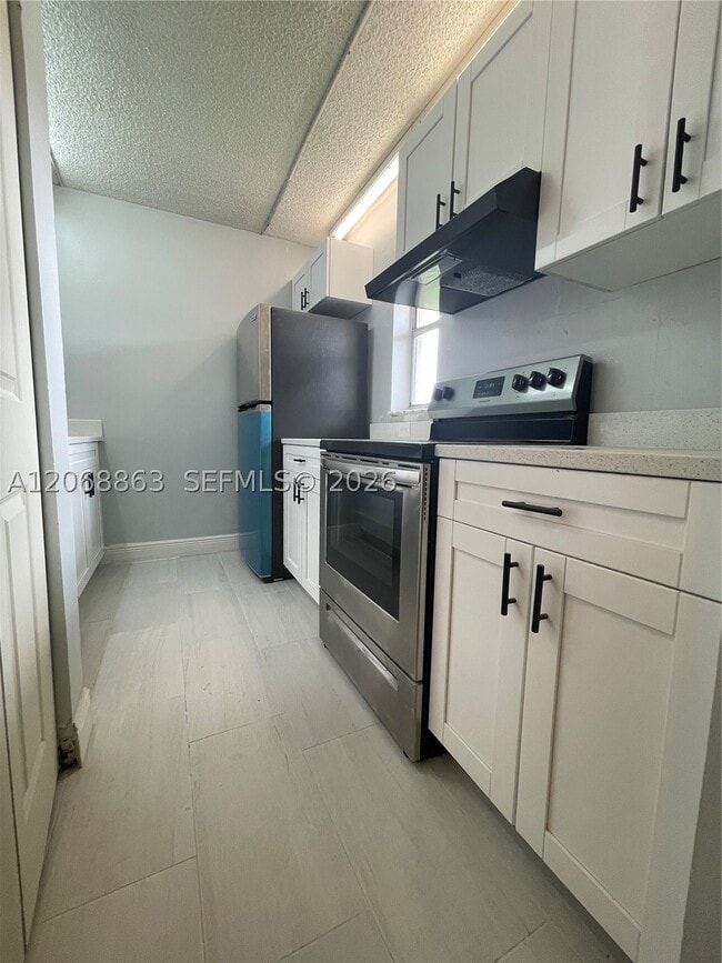 Photo - 10169 Twin Lakes Dr Unit 23-E