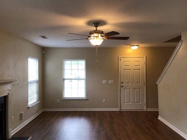 Photo - 250 Border Rd