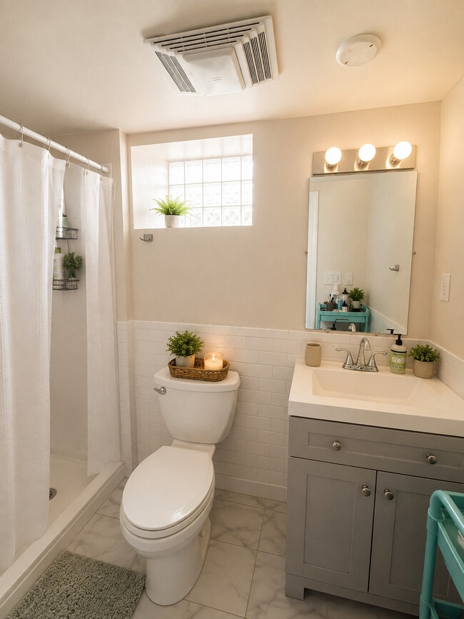 Photo - 507 Lawrence St