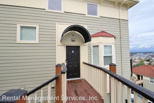 Photo - 2 br, 1.5 bath House - 405 NW Uptown Ter #3A