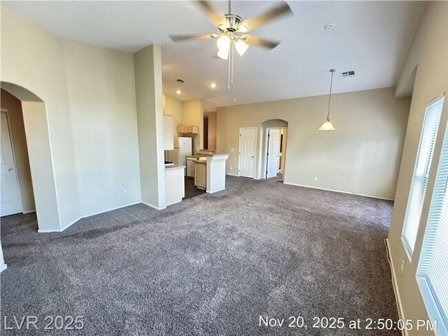 Photo - Fantastic SE townhome in a gated community!