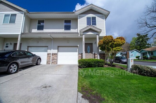 Building Photo - 865 NW Ivy St