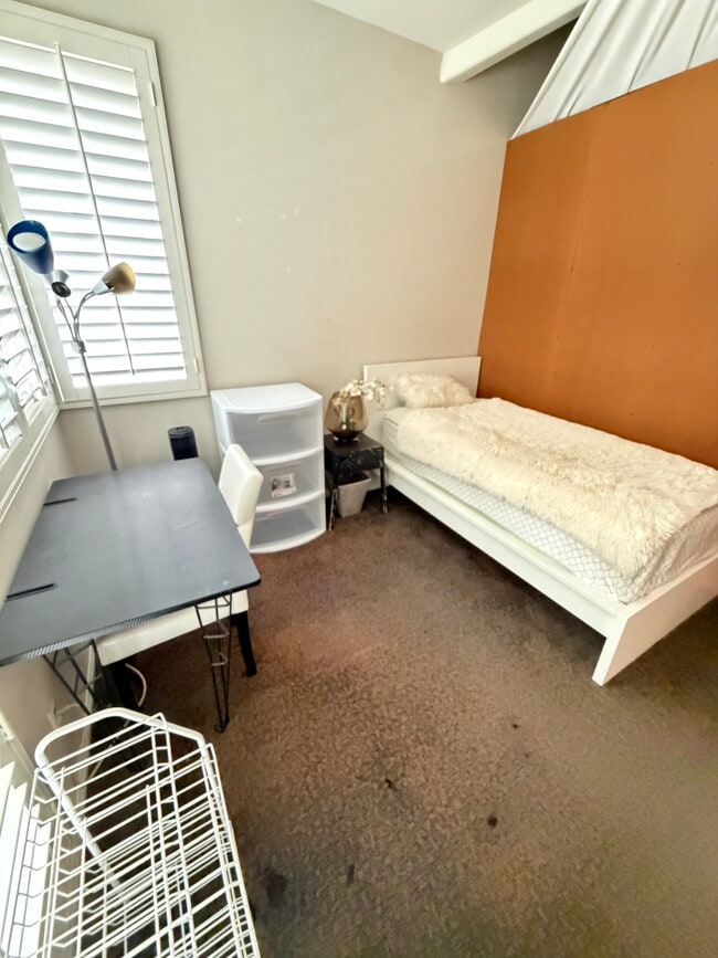 Photo - 13382 Savanna Unit Private Room for Rent