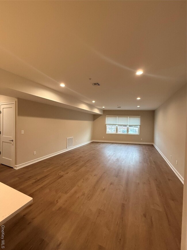 Photo - 122 Greenwich Ave Unit 201