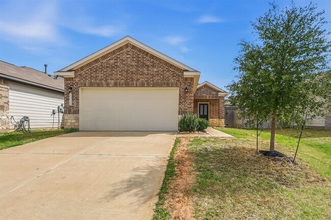 Photo - 25722 Hickory Pecan Trl