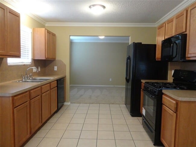 Photo - 8918 Farm Ridge Ln