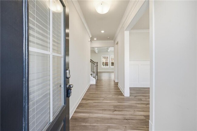 Photo - 1612 Dover Creek Ln