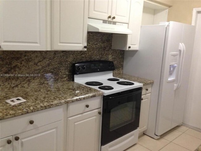 Photo - 1325 SE 1st Terrace