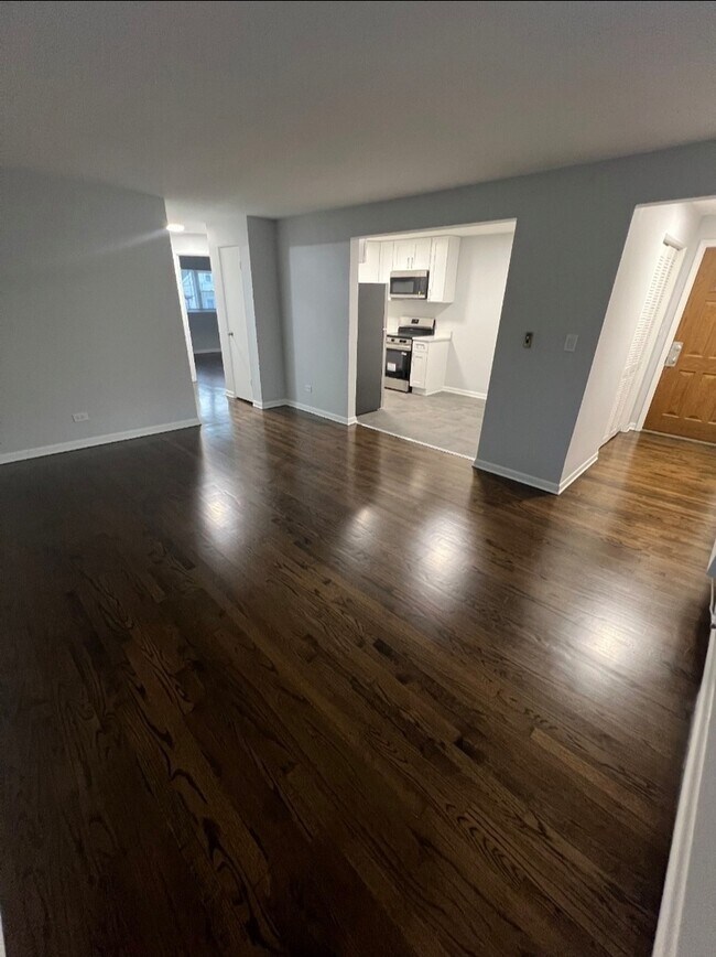 Photo - 7206 W Wellington Ave