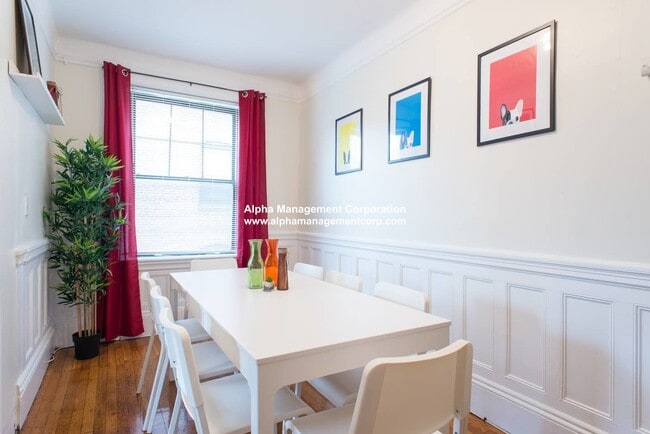 Photo - 48 Babcock St Unit 4