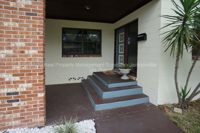 Photo - 7477 Greenway Dr