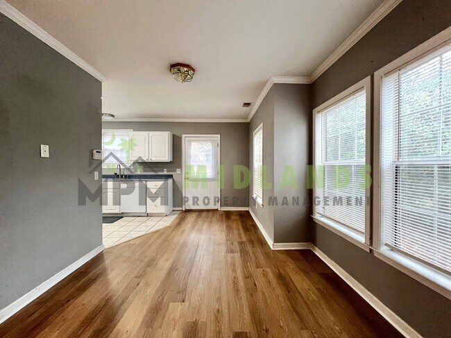 Photo - 3425 Manor Ave