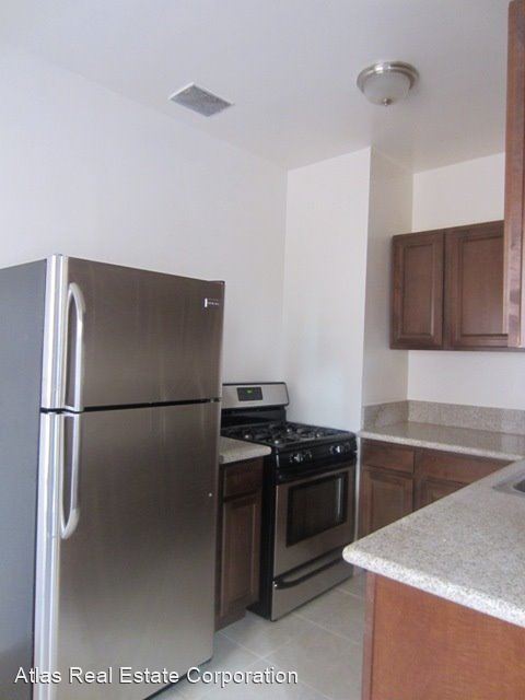 Photo - 965 N Vendome St