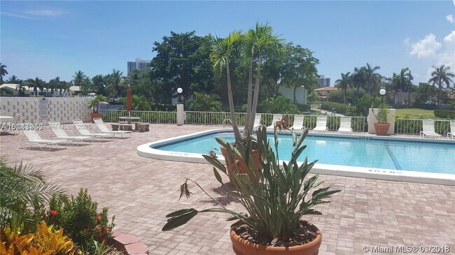 Photo - 401 Golden Isles Dr Unit 901