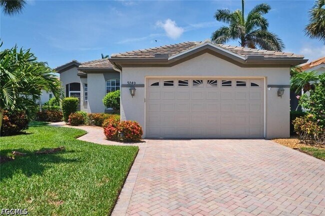 Photo - 9240 Willowcrest Ct