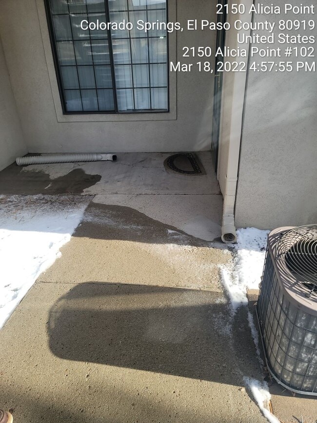 $1700/Mos 1 Bed 1 Bath Lower Level Condo i... - $1700/Mos 1 Bed 1 Bath Lower Level Condo i...