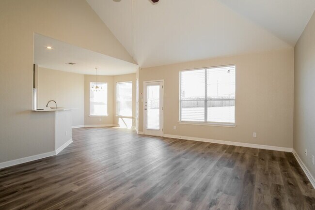 Photo - 228 Caddis Cv