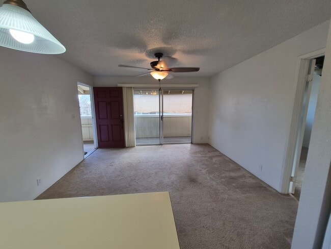 Photo - Centrally located 1bd, 1ba, 1pkg 512sqft. w/Lanai for $2000
