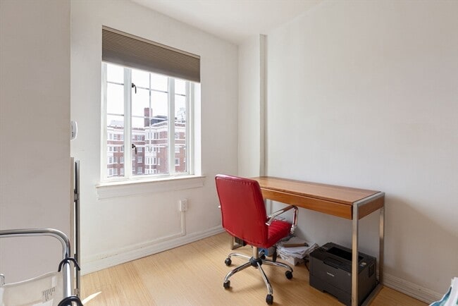 Photo - 20 Chapel St Unit B1005