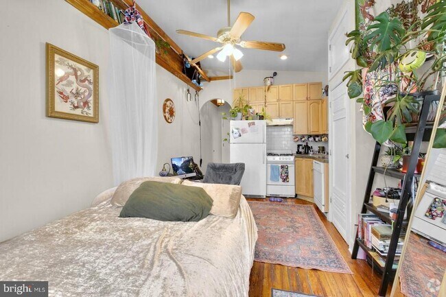 Building Photo - 858 N 25th St Rental