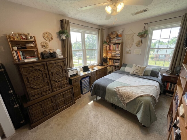 Photo - 1122 Beechdale Rd