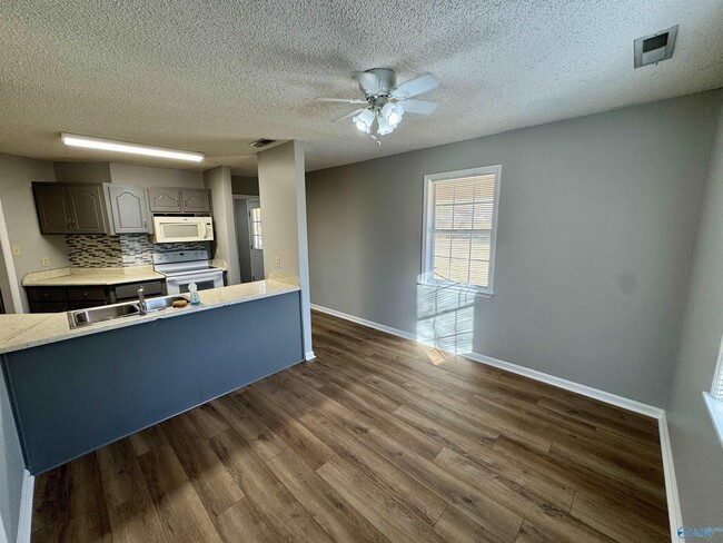 Photo - 17171 New Cut Rd