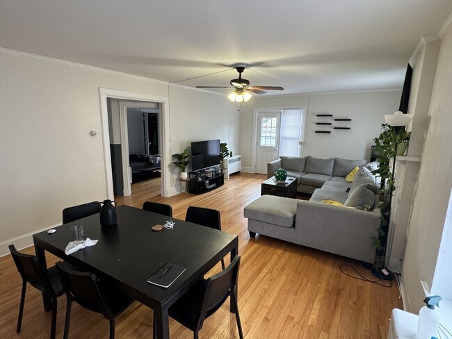 Photo - 3 Holmes St Unit 3