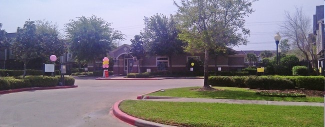 Park at Fort Bend