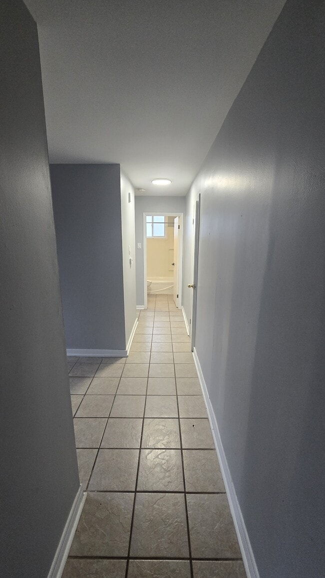 Photo - 9 Connaught Ave Unit 3