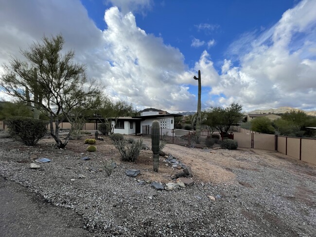 Photo - 37830 N Linda Dr