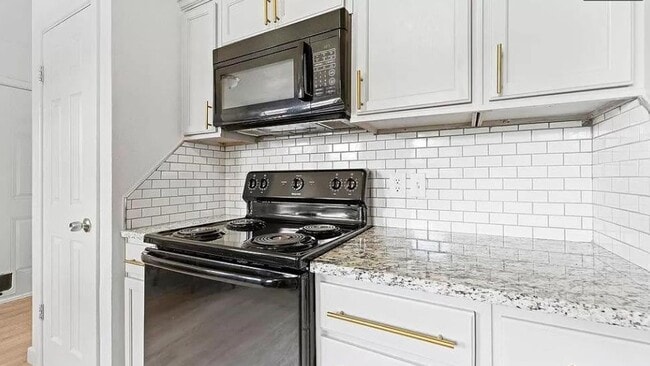Photo - PRE-LEASING for JULY - Modern Chic 3 Bedroom Home