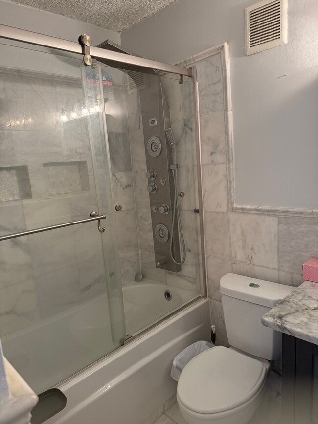 Photo - 2540-40 Shore Blvd Unit 3Q