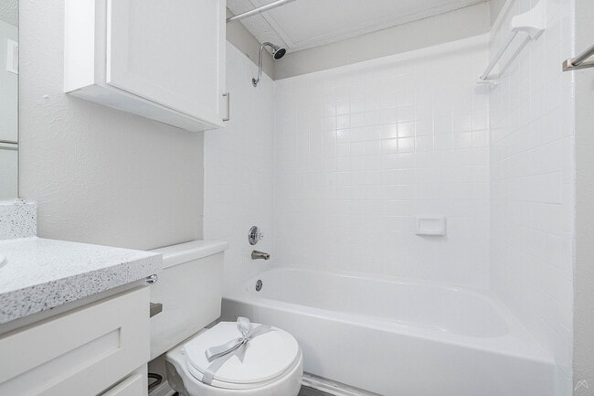 VeridianPlace_A1R_017_14108564-HDR_S