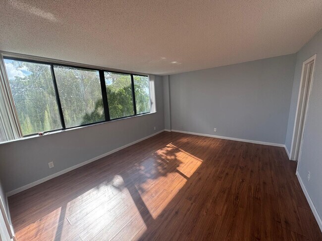 Photo - 4222 Inverrary Blvd Unit 4313