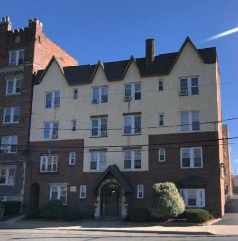Photo - 40-46 Anderson St Apartments
