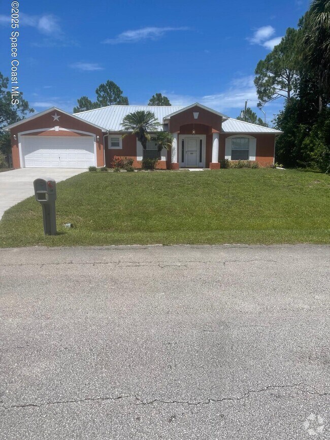 Building Photo - 1291 Goode Dr NE Rental