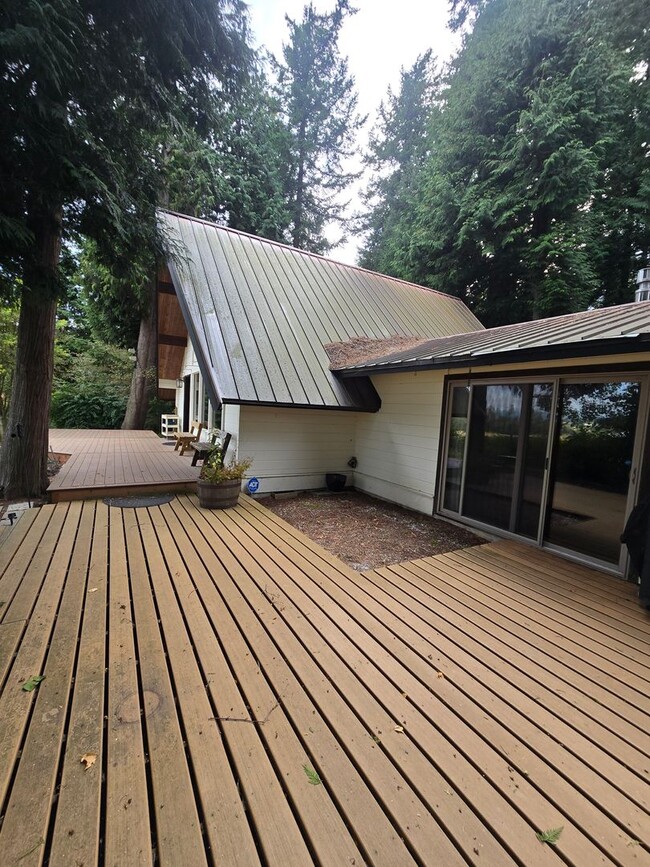 Building Photo - Charming 2-Bedroom Retreat in Ferndale Rental