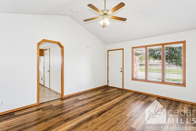 Photo - 3 BED, 3 BATH DOUGLAS AND MAIZE