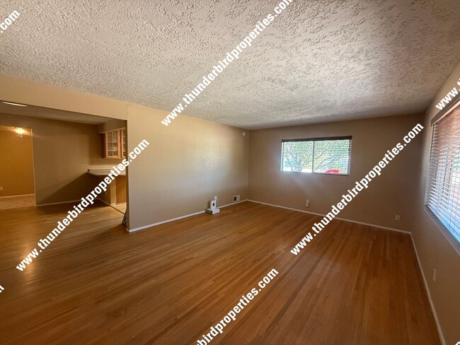 Photo - 5709 Arvilla Ave NE