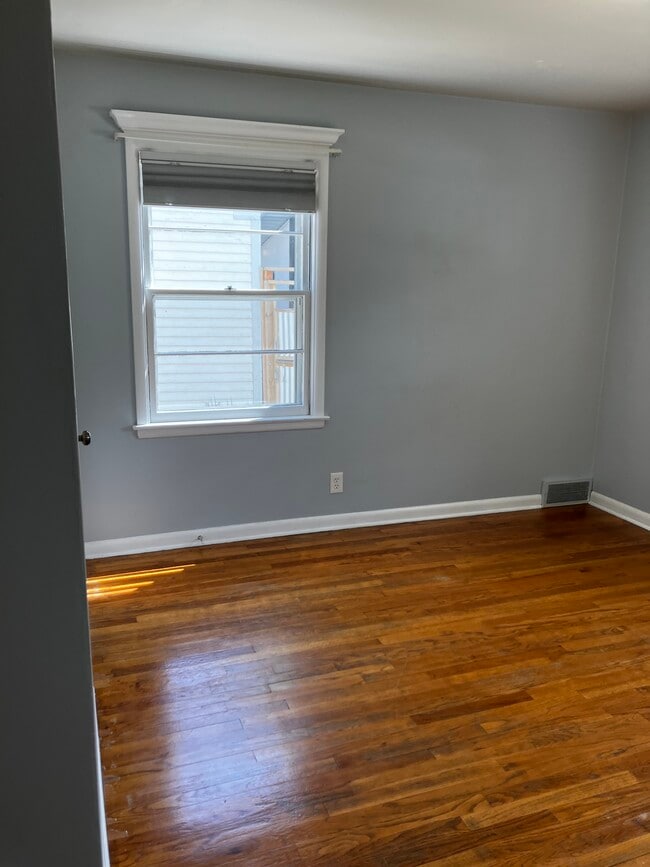 Photo - 42 Waubesa St