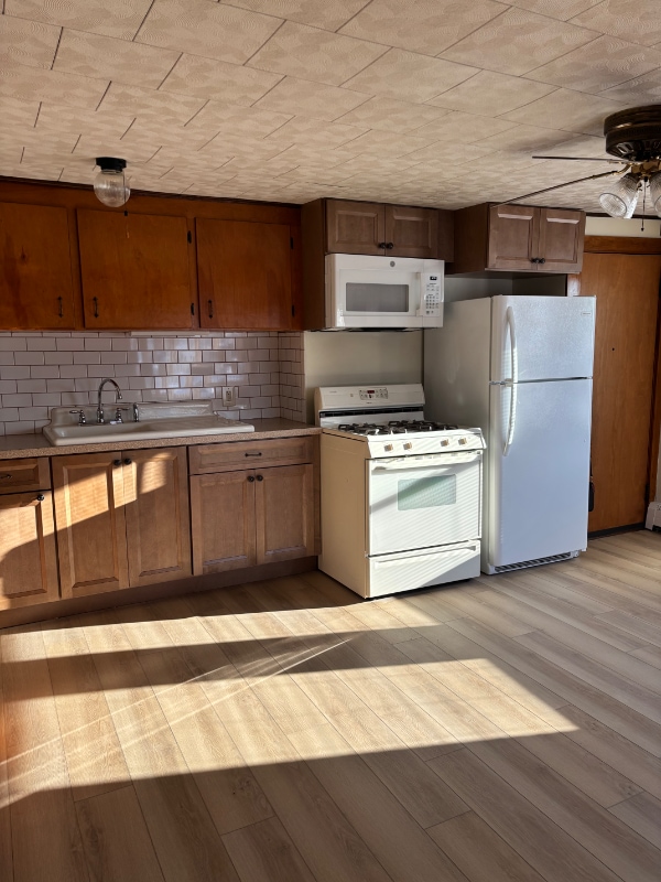 Photo - 1563 Cove Rd Unit 2W