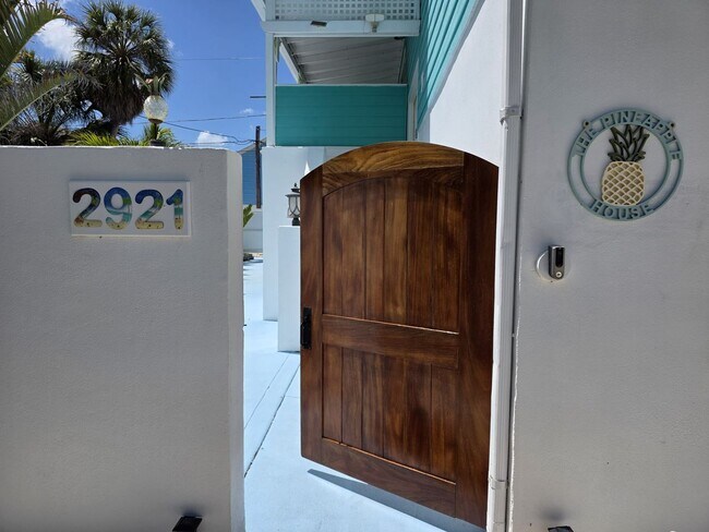 Photo - Downtown Gulfport - The Pineapple House