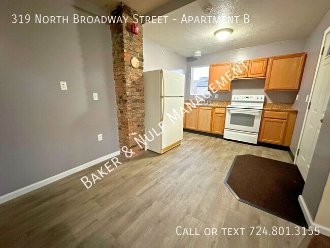 Photo - 319 N Broadway St Unit Apartment B